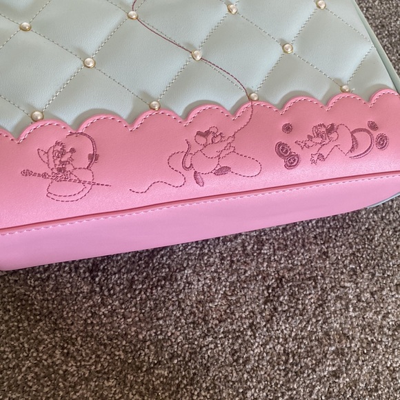 Cinderella 70th anniversary Disney Loungefly Handbag - Picture 10 of 10